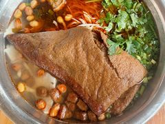 -老五鸡丝豆花面粉(瑞金北路68号院店)