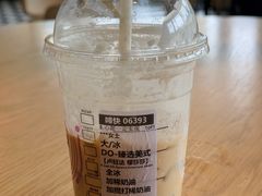 -星巴克臻选(莘庄仲盛店)