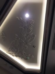 -思妍丽美容