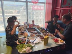 -嗨内嗨外自助火锅餐厅体验馆
