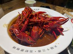 -叶派龙虾•招牌香辣蟹·海鲜(中海国际店)