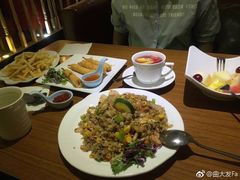 泰皇炒饭-许榴香西餐厅(台东步行街店)