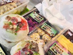 -新镇江酒家(南京西路店)