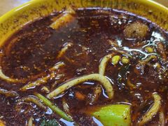 -不起眼麻辣烫凉皮店