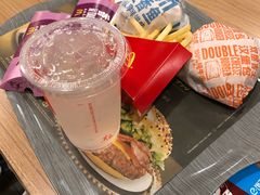 -麦当劳(阳朔益田西街店)