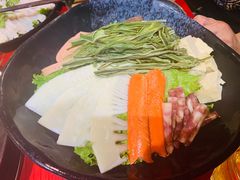 -谭鸭血老火锅(漳州路店)