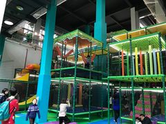 -蒙特利亲子乐园