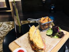 -行者书屋大堂吧 ·下午茶(南京圣和府邸酒店)