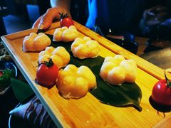 -湊湊火锅·茶憩(南京东路悦荟店)