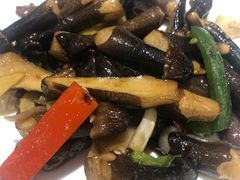 鸡枞菌炒牛柳-中发源·清真餐厅(南油店)