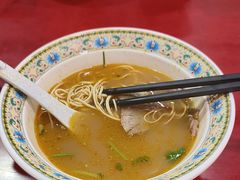 -金杨拉面王小吃面馆·牛三宝面·红烧牛肉粉