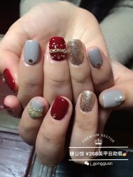 -睫乐园•睫公馆•美睫美甲沙龙