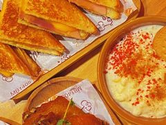比基尼黑松露火腿三明治-tapas by dos cielos西班牙餐厅(重庆光环购物公园店)