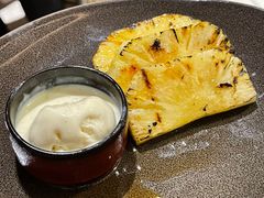 烤菠萝-CHINCHIN 青青·泰国料理(万象食家店)