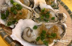 Garlic Roasted Oysters