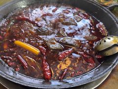 -黄潇洒老火锅(九眼桥宏济巷店)