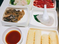 -海底捞火锅(长宁路龙之梦店)