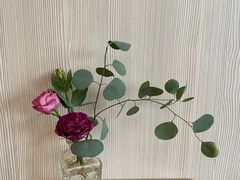 -尤加利咖啡馆