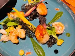 香煎扇贝配迷你混合海鲜-AZUL by FUEL蓝色·法式酒馆(琶醍店)