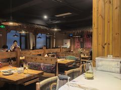-小放牛炒菜馆(军校店)