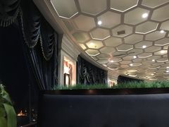 -蓝鲸大酒店旋转餐厅