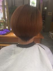 -诗悦发型烫染SALON