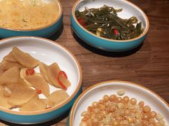 -明洞阿姨·韩式酱蟹烤肉·创意料理(三元桥店)