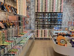 -VENCHI 闻绮(上海佛罗伦萨小镇店)