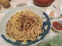 -沙龙酒家