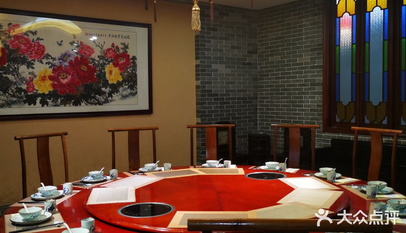 东莞万江区明月居 美食之旅[啤酒][啤酒][啤酒]