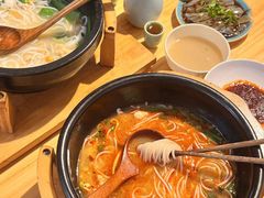 -勺子米线·云南传统小吃市集(四方街店)