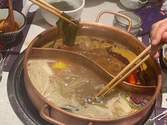 -牛村来人潮汕牛肉火锅(西单店)