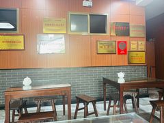 -吾穆勒蓬灰牛肉面·清真(北滨河中路店)