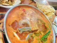 -老凯俚酸汤鱼(鸿通城店)