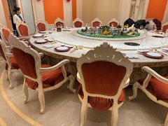 -白金汉爵大酒店-24小时餐厅