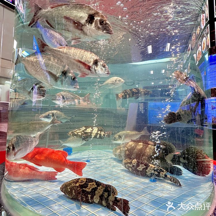 不愧是珠海前三的海鲜餐厅。。。。平靓正！！