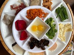 芸南道传统鸡汤过桥米线-芸南道·过桥米线(昆明老街旗舰店)
