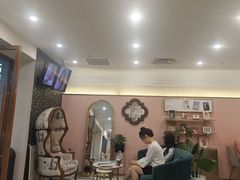 -拾光秀照相馆(石家庄勒泰中心店)