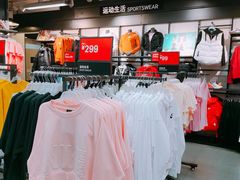 -NIKE佛山胜利换季优惠店