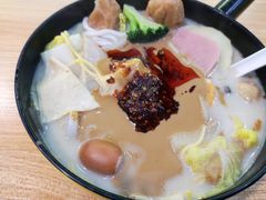 -小谷姐姐麻辣拌·麻辣烫(潞河店)