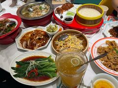 -姚姚酸菜鱼·金戈戈香港豉油鸡(喜荟城联名店)