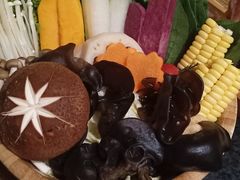 -湊湊火锅·茶憩(上海合生汇店)