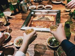 -老牌坊云南鱼豆花火锅(爱建店)
