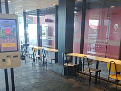 -麦当劳(国家体育场南路店)