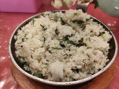 -侬佳蒸菜馆(听潮店)
