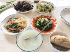 -爱月宝月嫂·育儿嫂(哈尔滨总店)