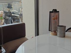 -必胜客(松雷店)