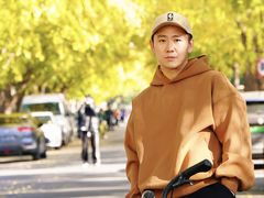 -三里屯东五街银杏大道