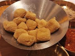 -老房老舍重庆火锅(假日城市店)
