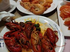 -四海一家自助餐(益田假日广场店)